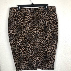 NWT Torrid Leopard Print Knit Pencil Skirt SZ-2 (18-20)